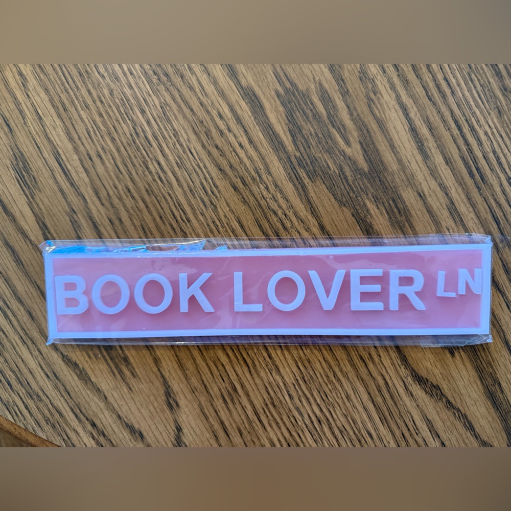 Pink 'Book Lover' Bookmark